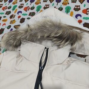 Canada Goose Cream Long Puffer Coagala